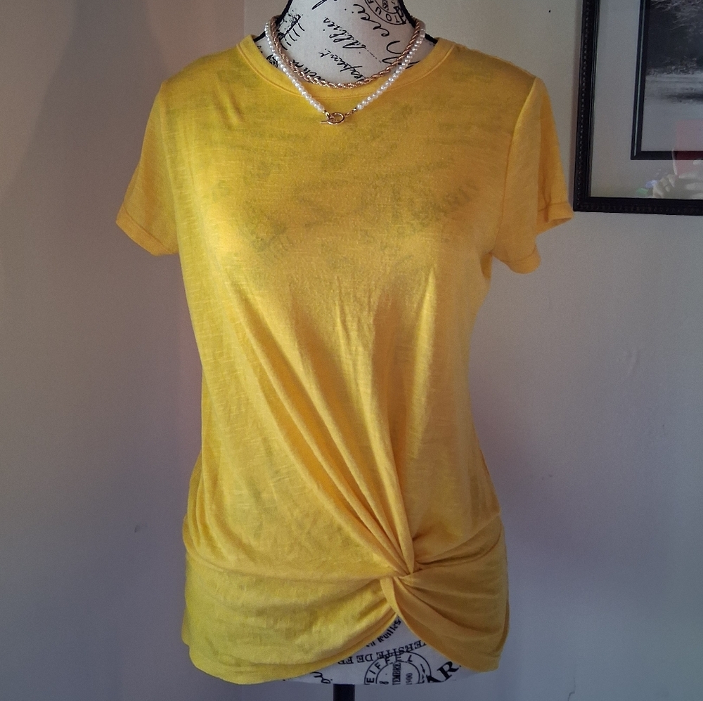Just Be, Twist Short Sleeve Tee